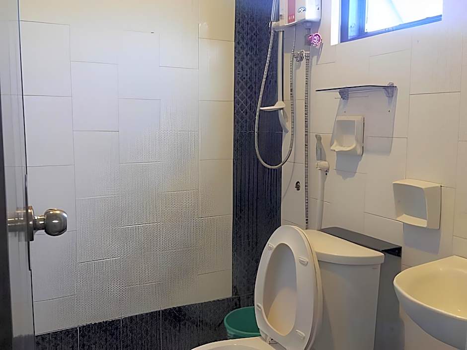 Casa Del Camba Hotel and Restaurant near Hundred Islands