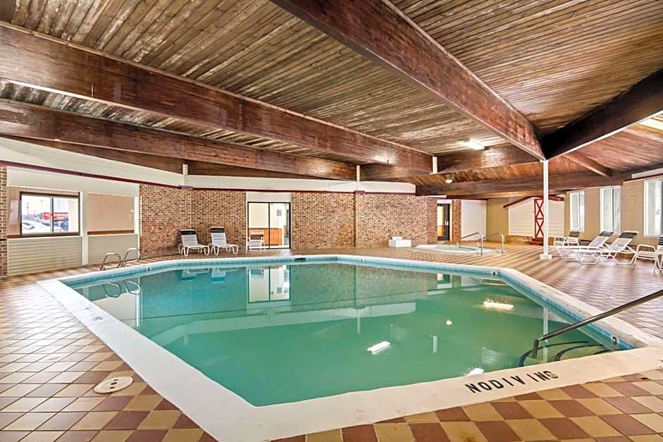 Econo Lodge Manistee