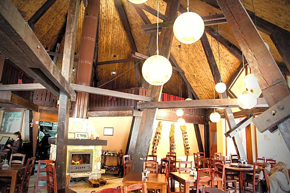 Hotel Korab Trnica