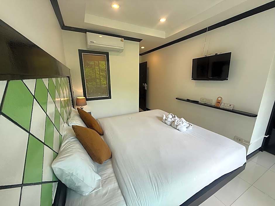 COZY Residence Patong