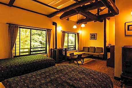 Standard Room with Shared Bathroom