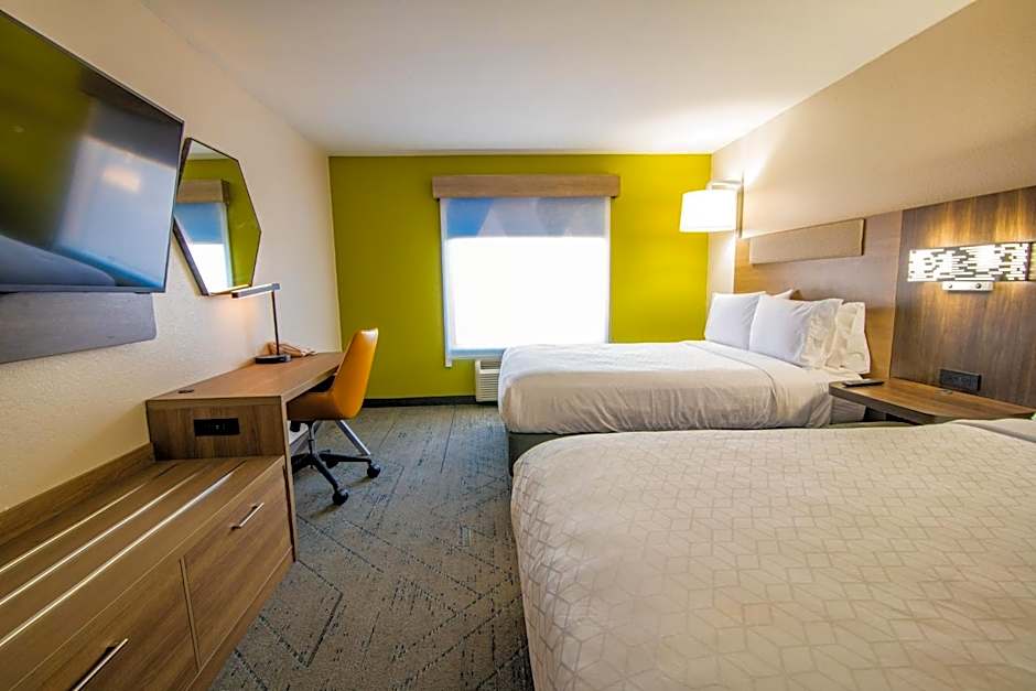 Holiday Inn Express & Suites College Station by IHG