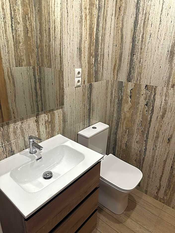 Senda Hostel Retiro - Atocha & Madrid Centro