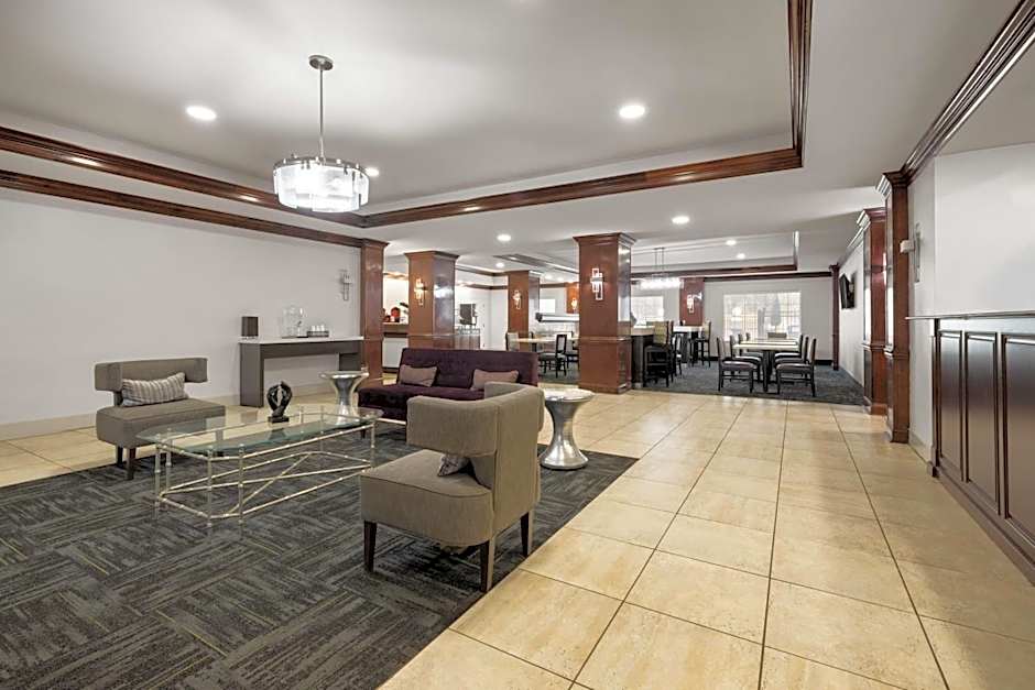 La Quinta Inn & Suites by Wyndham Savannah Airport - Pooler