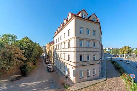 Minimino hotel