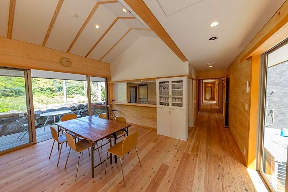 Guest House Amami Long Beach 2