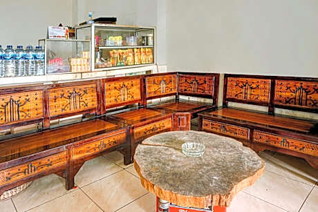 OYO Life  92499 Bagas Homestay Wonokitri