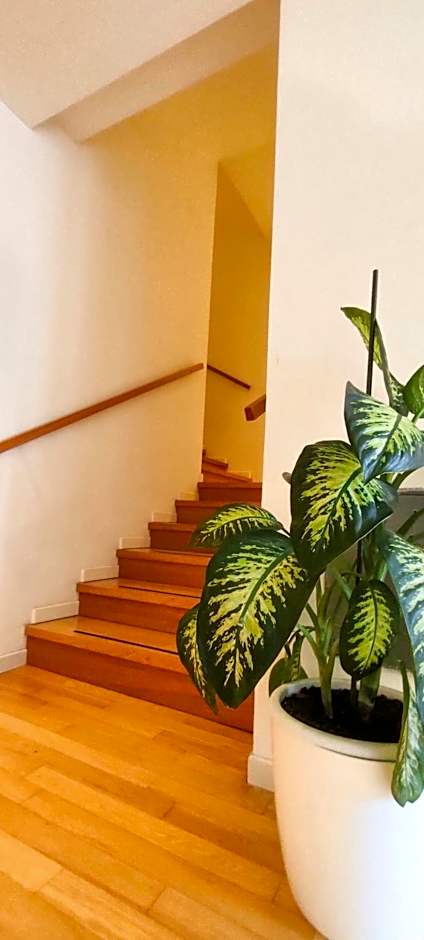 Magnolia Room & Breakfast