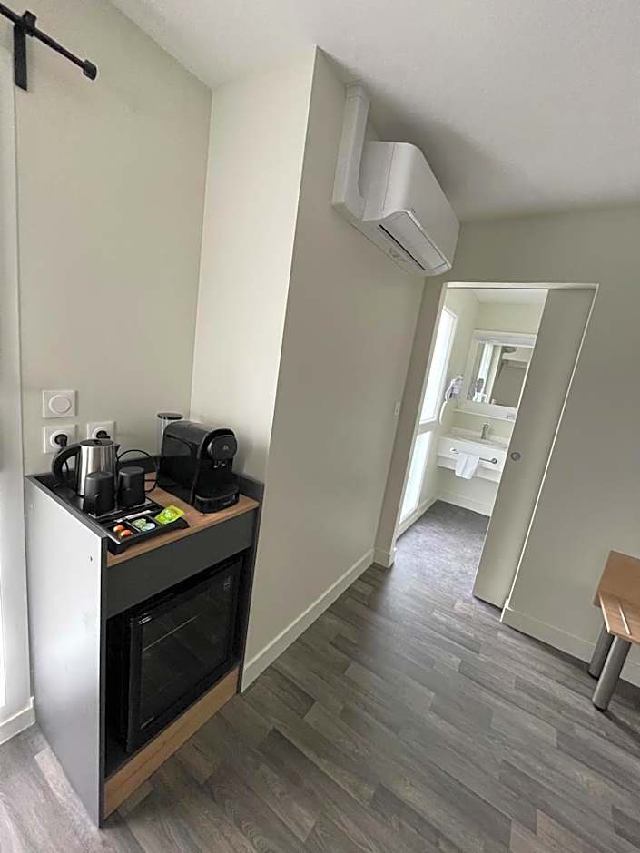 Hotel Wood Inn Bordeaux Aéroport