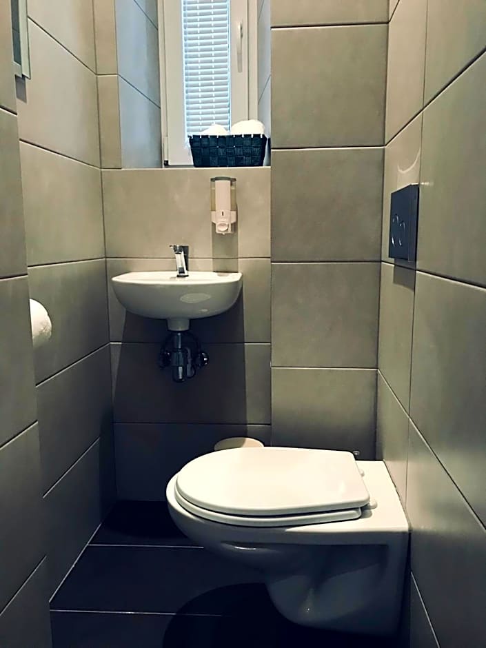 Topolove Rooms & Apartments