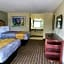 Palmetto Inn & Suites by OYO Orangeburg