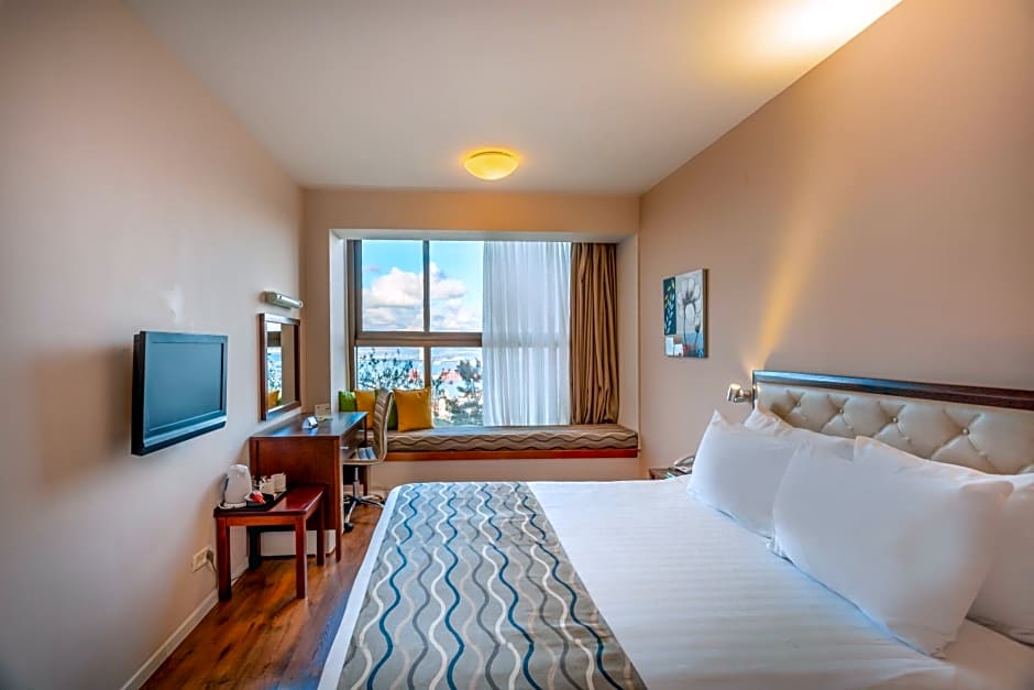 Haifa Bay View Hotel