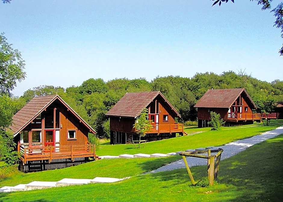 Eastcott Lodges