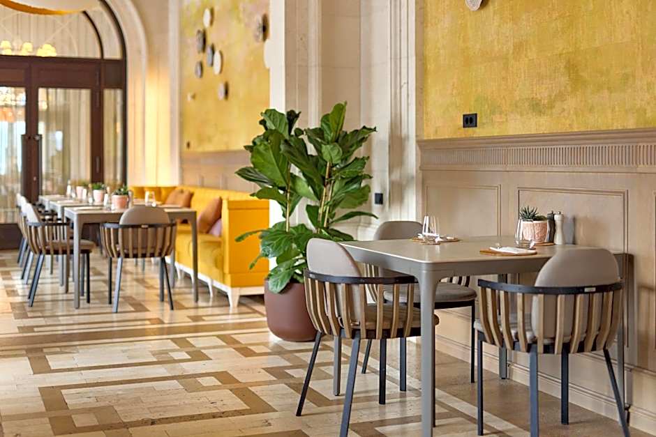 Regent Porto Montenegro By IHG