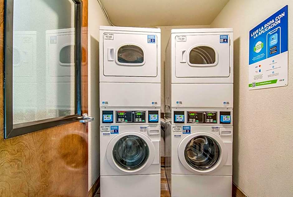 Clarion Pointe South Boston - Danville East