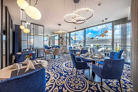 Best Western Premier Royal Blue - Adult only