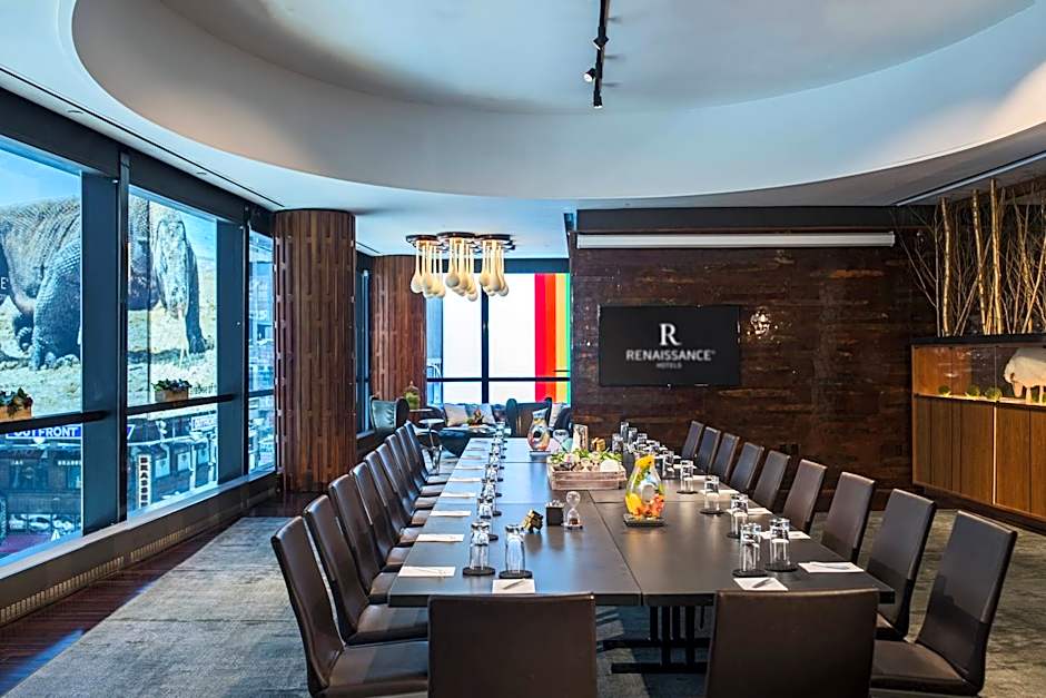 Renaissance by Marriott New York Times Square Hotel