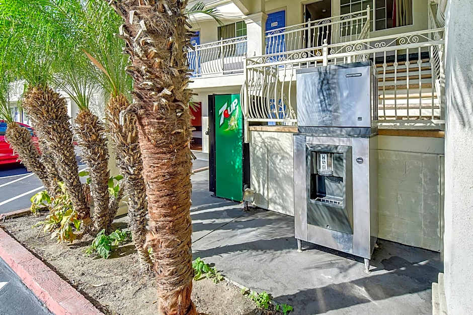 Motel 6 Garden Grove