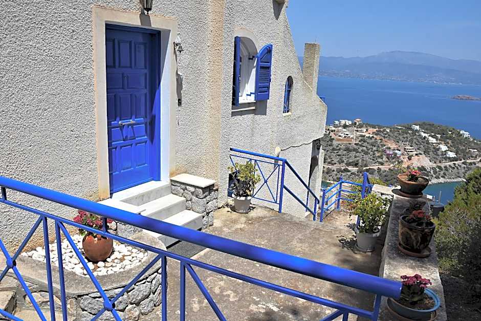 Villa Iokasti sea View