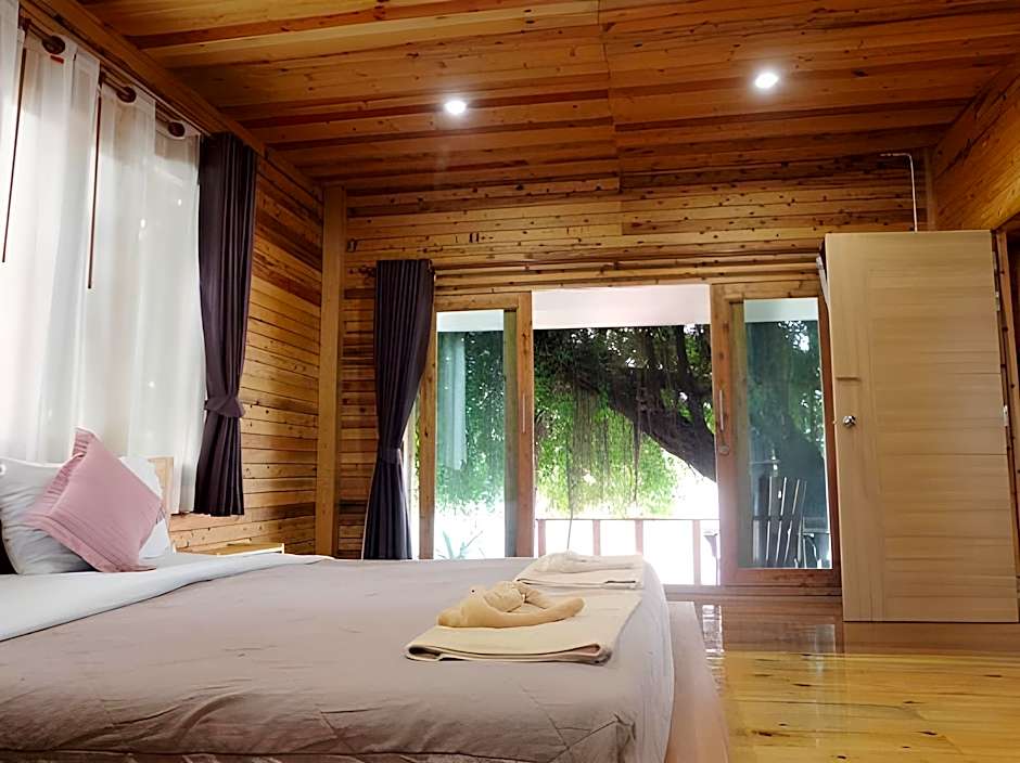 Check In & Chill Out