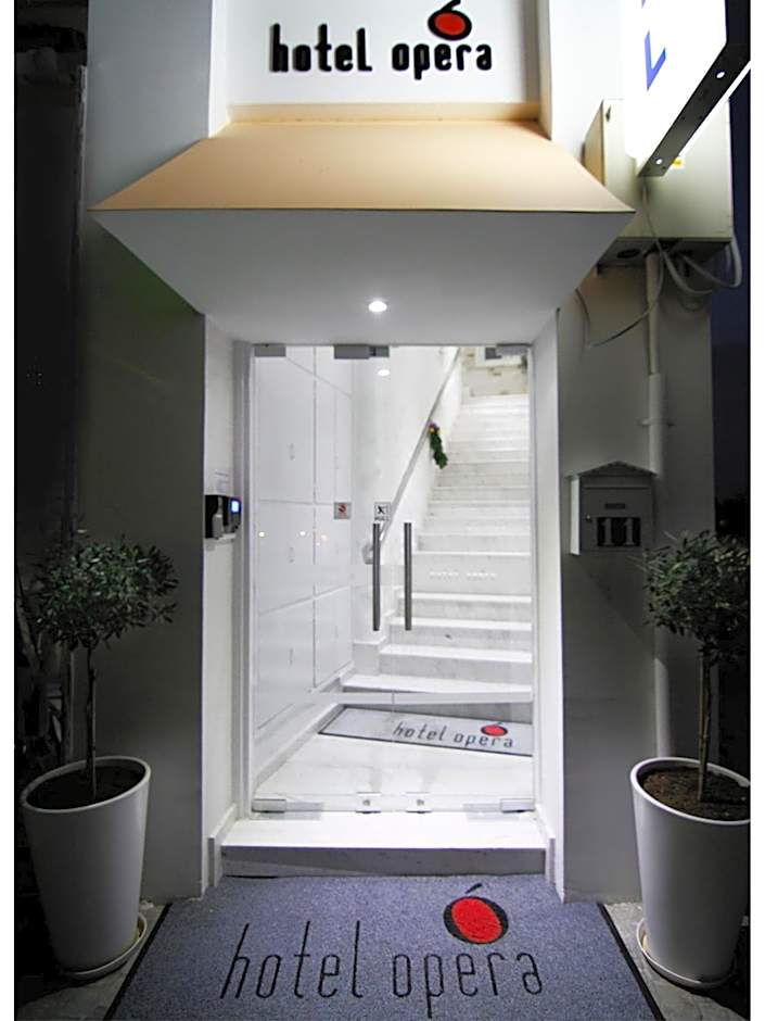 Hotel Opera
