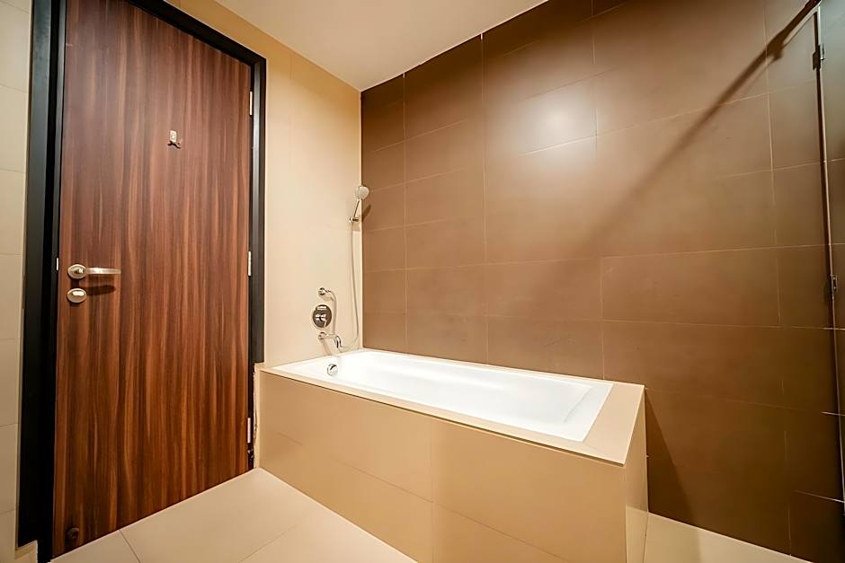 M-One Hotel Harbour Bay
