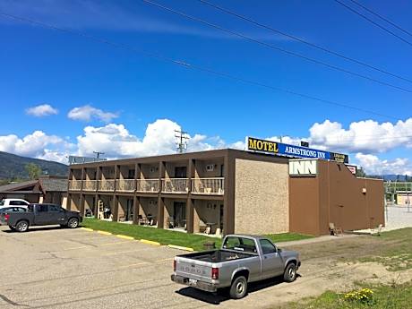 Armstrong Inn
