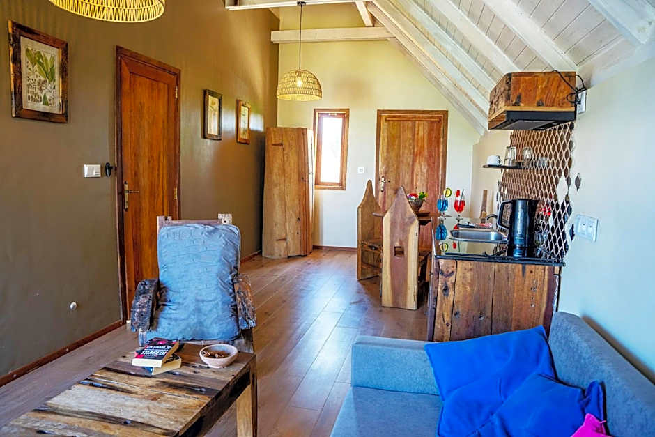 Clove Island Villas & Spa