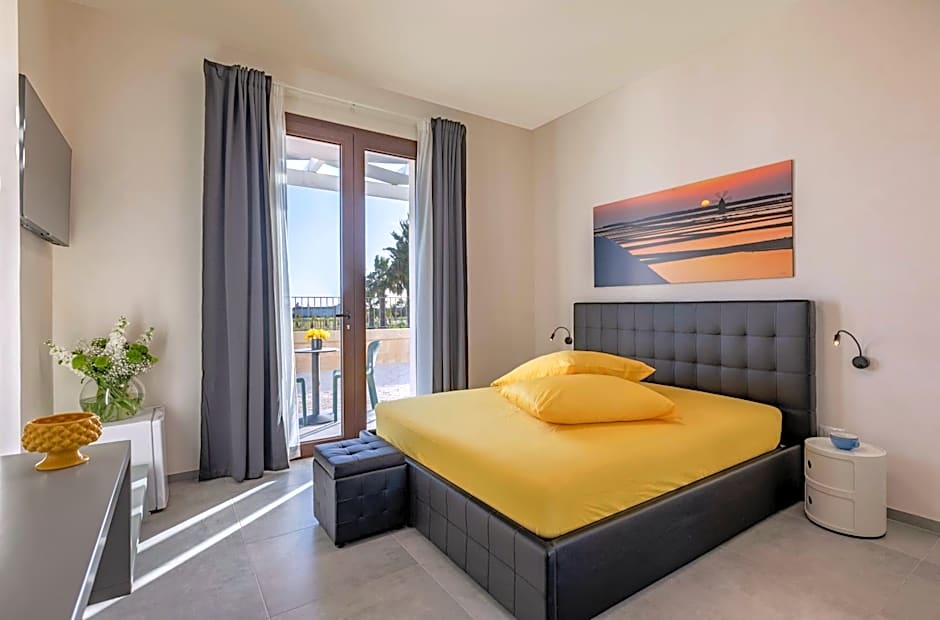 Casa B, Room 2 - mit Pool - at Lagoon - Lo Stagnone Kite Spot - Palm Kite Paradise