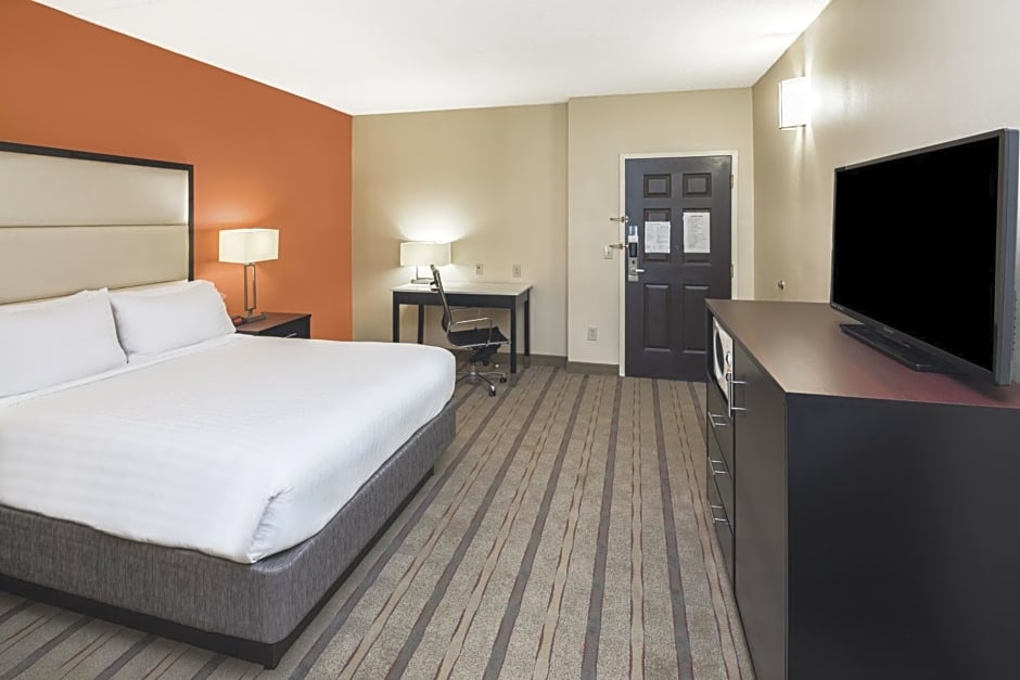 Holiday Inn Express and Suites Atlanta NE - Duluth By IHG