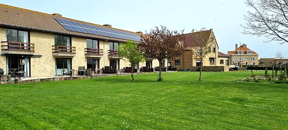 Hotel Westendia and Free Parking Top Breakfast