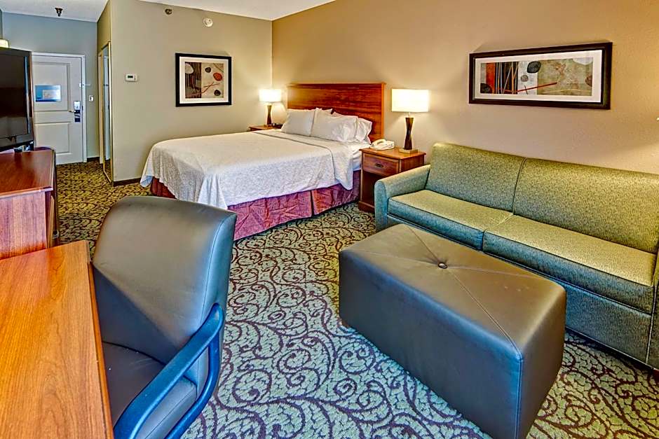 Hampton Inn By Hilton Laurinburg