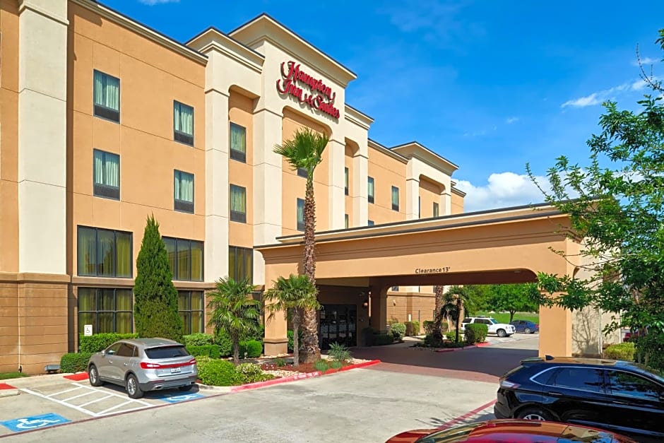 Hampton Inn & Suites Austin South Buda