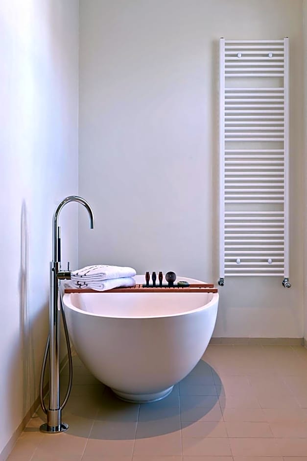 De Nederlanden, Restaurant & Boutique Hotel