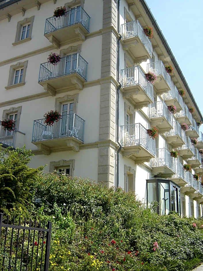 Hotel Lario