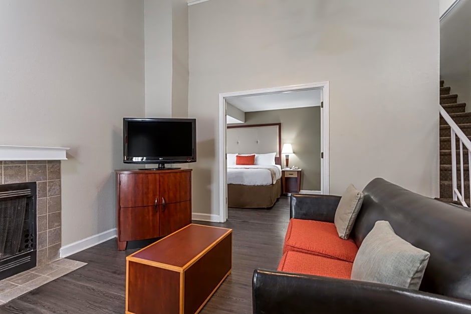 Hawthorn Suites By Wyndham North Charleston