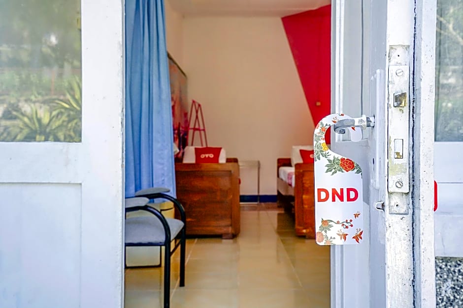 OYO 90352 Villa Agape 2