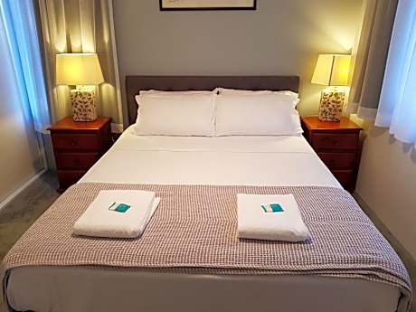 Sailfish Cove Two-Bedroom Rooftop Apartment (Stair Access Only)