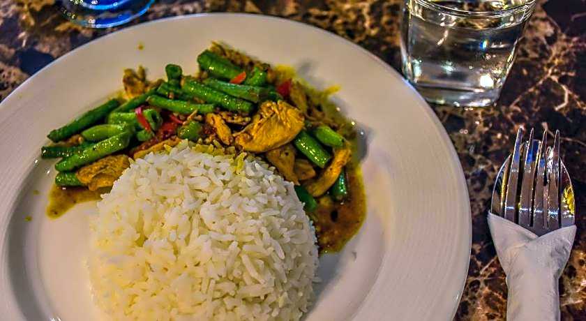 Ocean and Ole Patong