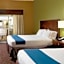 Holiday Inn Express Hotel &amp; Suites Saginaw By IHG