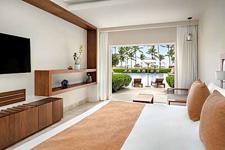 Sun Club Junior Suite Pool Access Ocean View