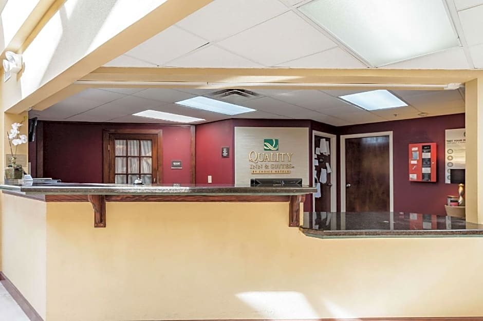 Quality Inn & Suites Lafayette