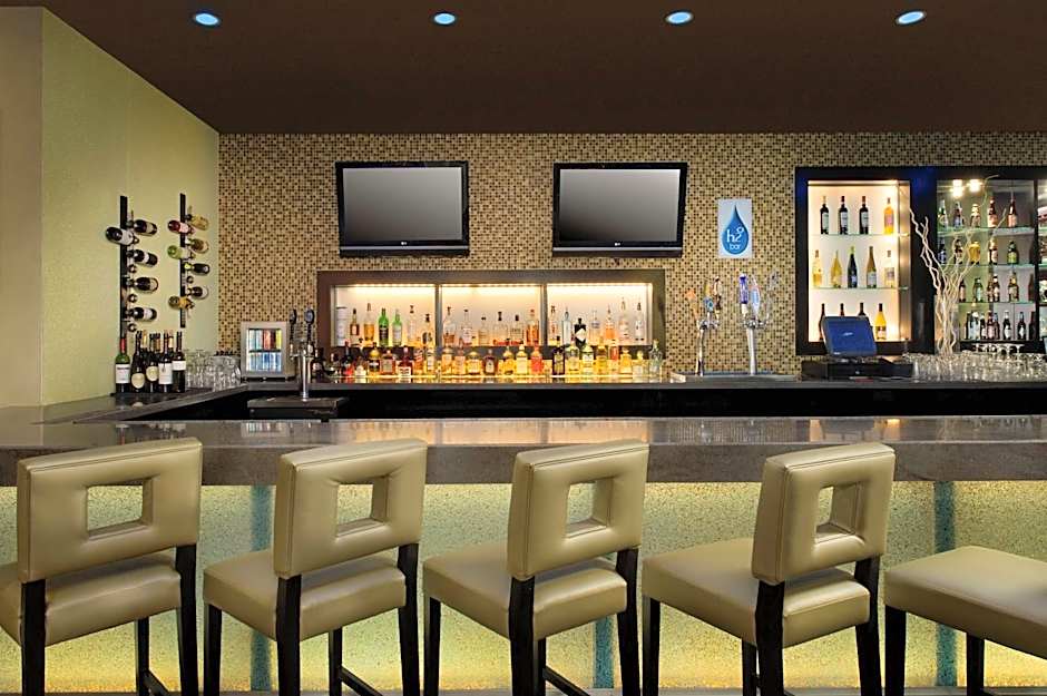 DoubleTree by Hilton Hotel Chattanooga Downtown