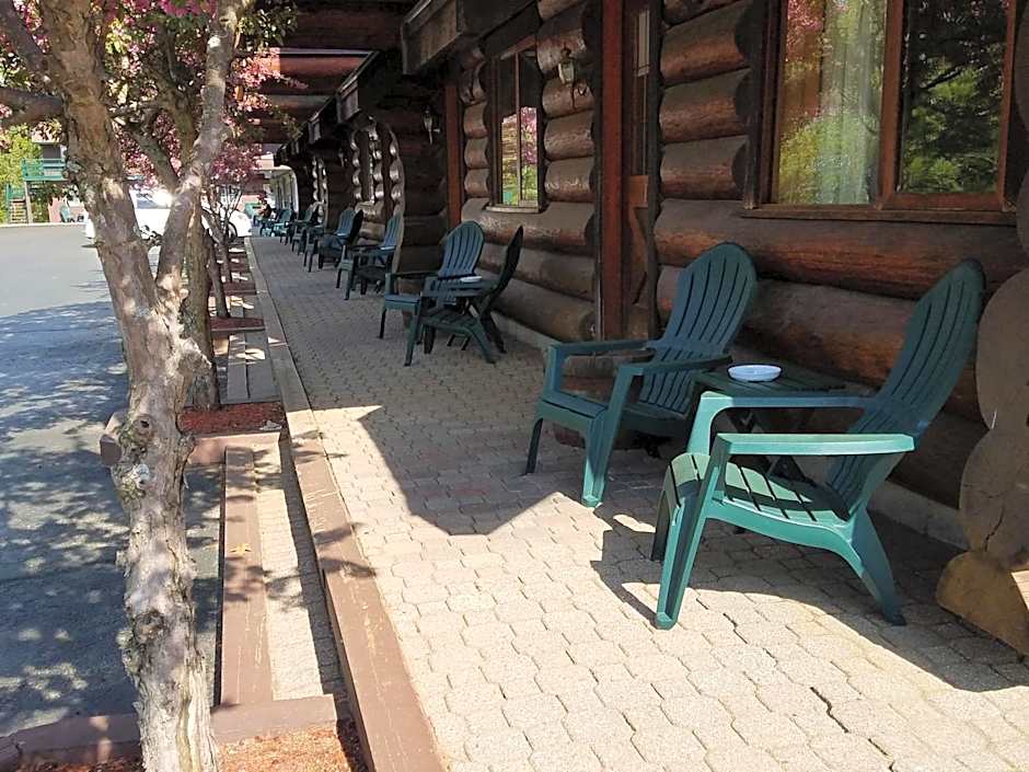 Nootka Lodge