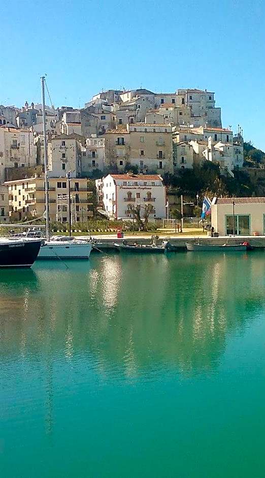 La Scogliera Bed & Breakfast