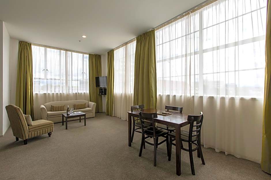 Quest Hamilton Serviced Apartments