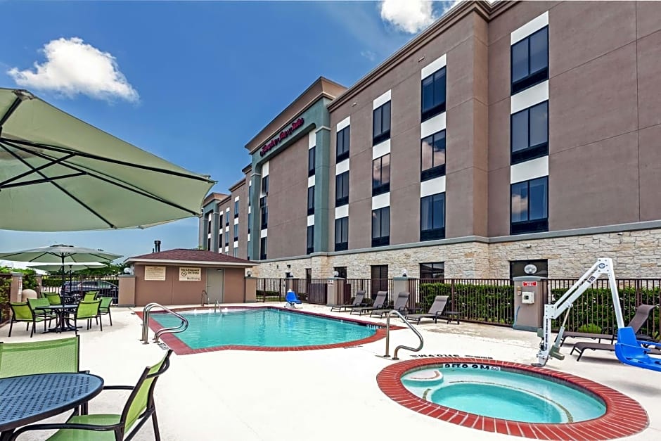 Hampton Inn By Hilton & Suites Houston/League City