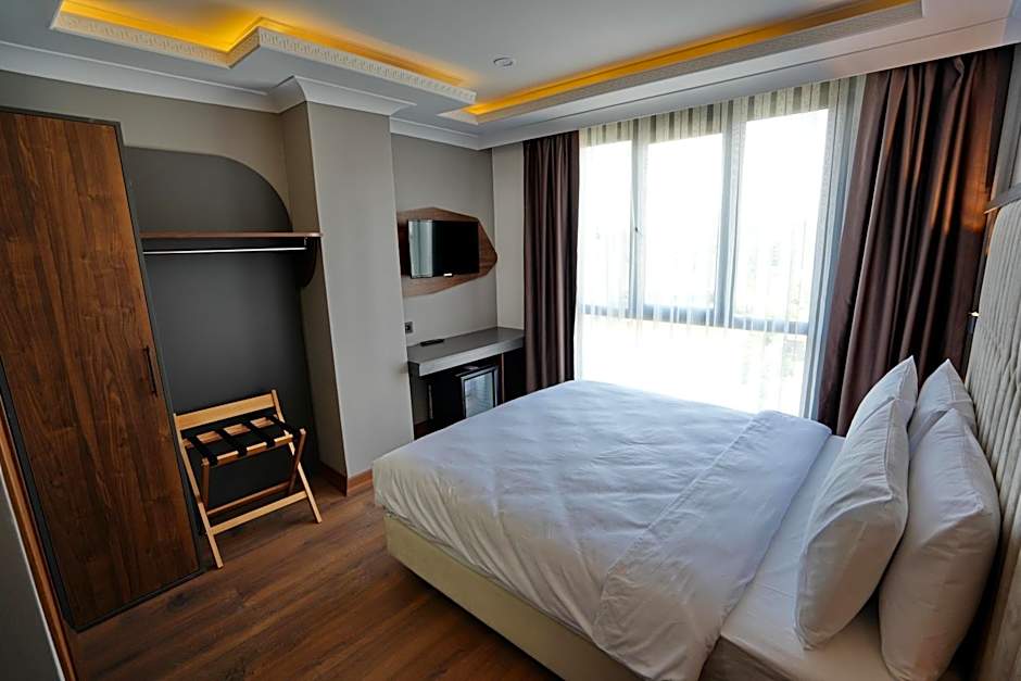 Shelton Airport Hotel