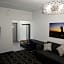 La Quinta Inn & Suites by Wyndham Houston Bush Iah South