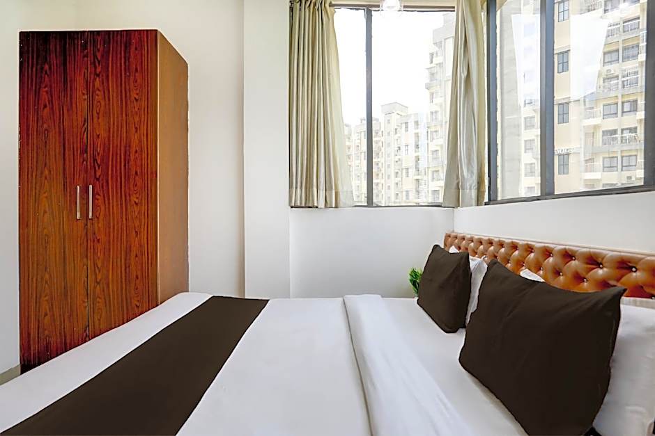 Super Hotel O MP Nagar Near Rachna Tower